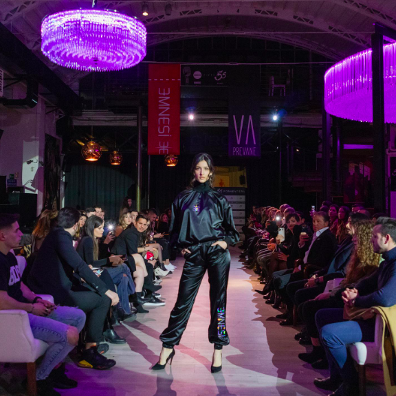 moda italiana emergente alle spalle c'è consulenza Tattica